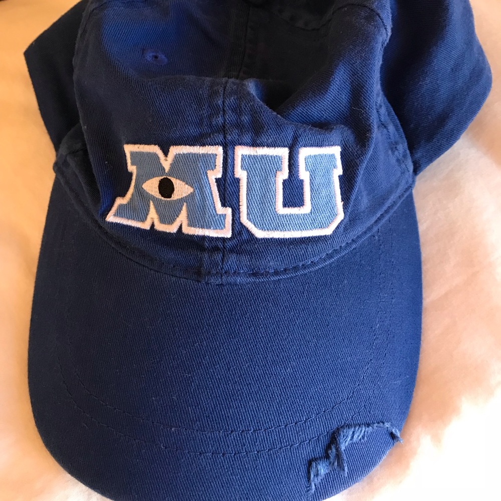 Super cute Monsters University hat!